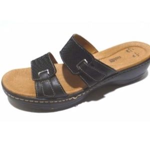 Clarks Black Sandal